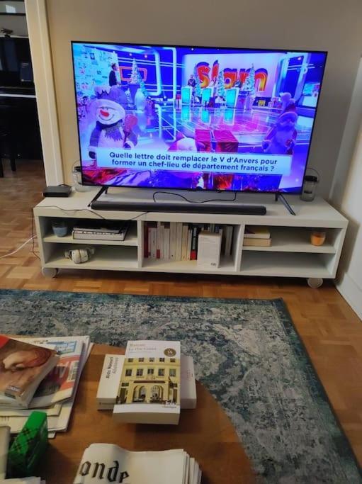 Superbe Appartement Lumineux Avec Vue Imprenable Tours Buitenkant foto